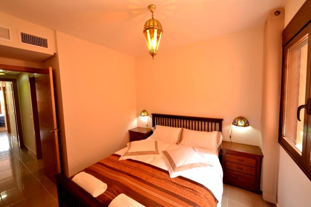 Apartamentomirada Apartment เอสเตโปนา ภายนอก รูปภาพ